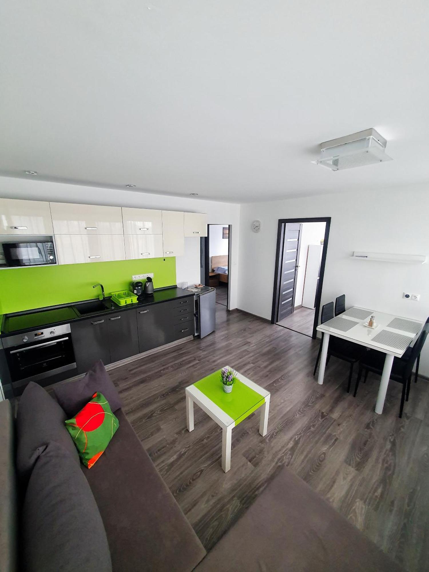 Apartmany Bytca エクステリア 写真