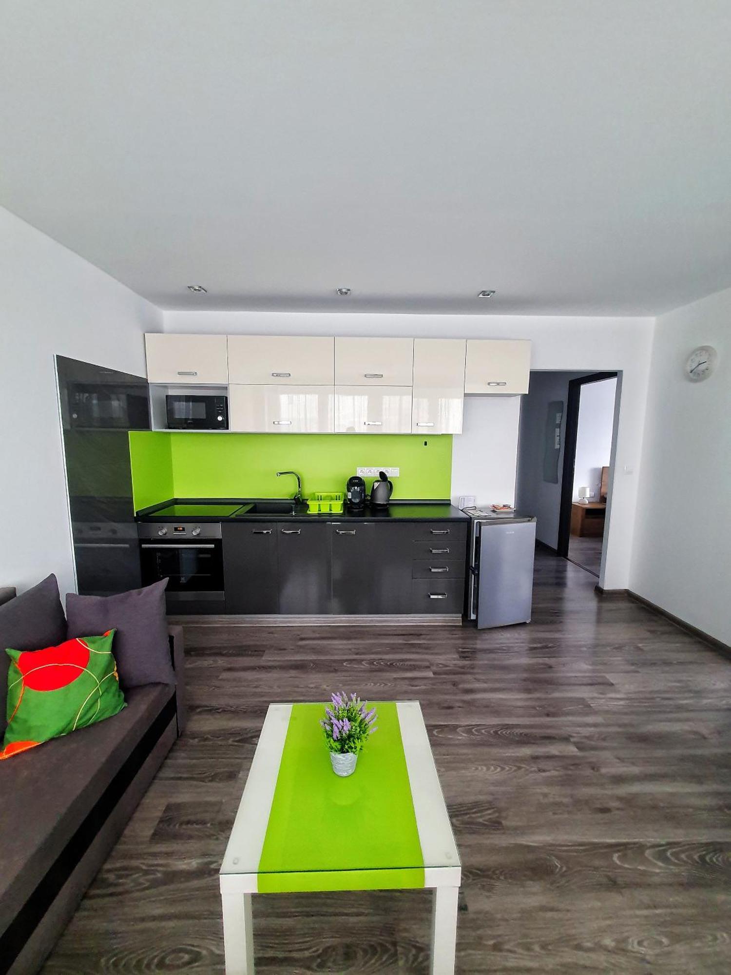 Apartmany Bytca エクステリア 写真